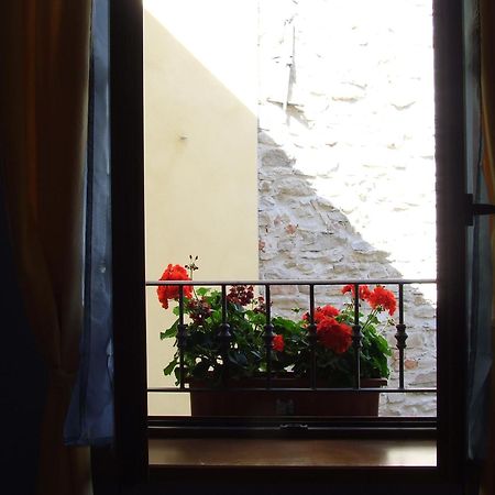 B&B Il Campo Dei Papaveri Mornese Værelse billede
