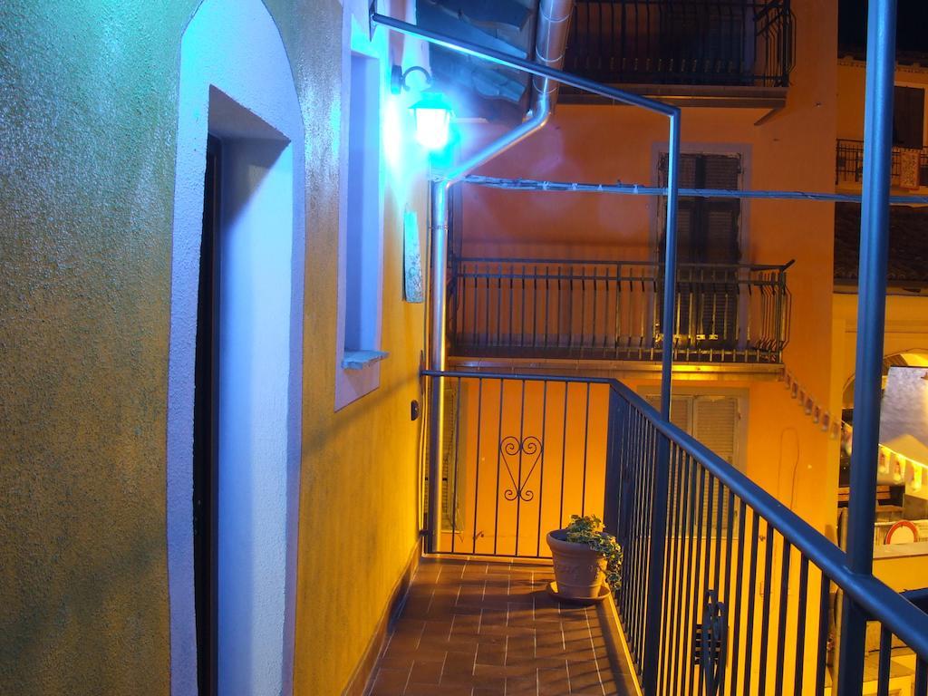 B&B Il Campo Dei Papaveri Mornese Værelse billede